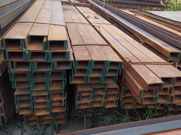 Thép hình U380x100